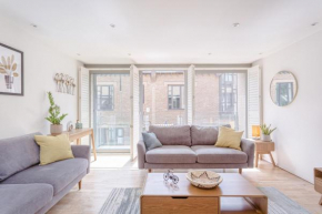 Exclusive City Centre Townhouse with Parking